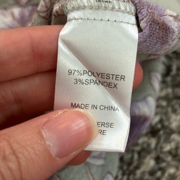 CACTUS + PEARL • Women’s Grey/Purple Floral Button Down Blouse Size XXL - Picture 5 of 5